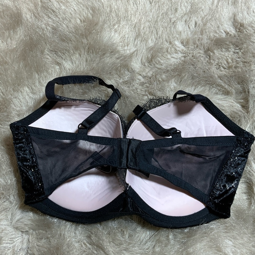 Victoria's Secret Elegant Black Lace Bra - Picture 9 of 9